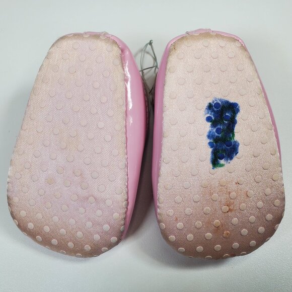 Pink Infant Shoes Butterfly Size 0-3 Months Never Worn - Picture 8 of 8